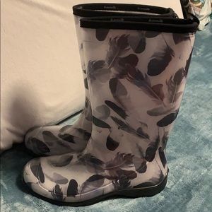 Angel Feather Rain boots